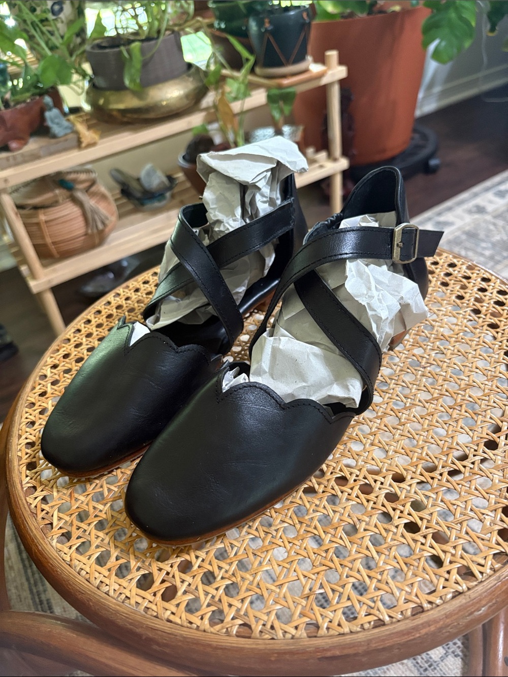 ELF Mangrove cross strap leather ballet flats. Size 8